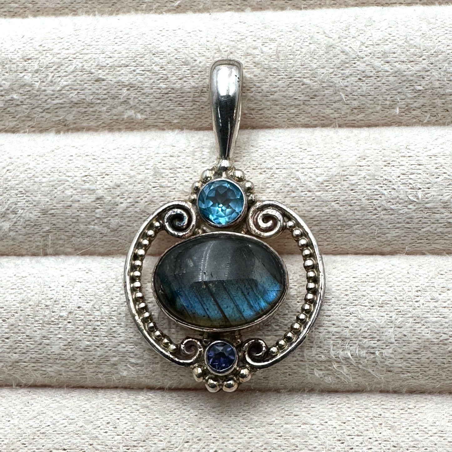 Sajen Blue Topaz Labradorite Sterling Silver Pendant 1.5"