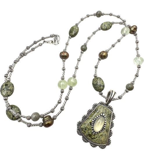 Carolyn Pollack Green Serpentine Prehnite Sterling Silver Pendant Necklace