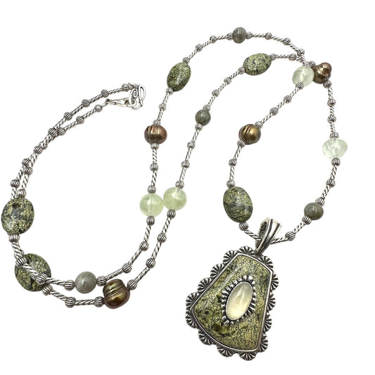 Carolyn Pollack Green Serpentine Prehnite Sterling Silver Pendant Necklace