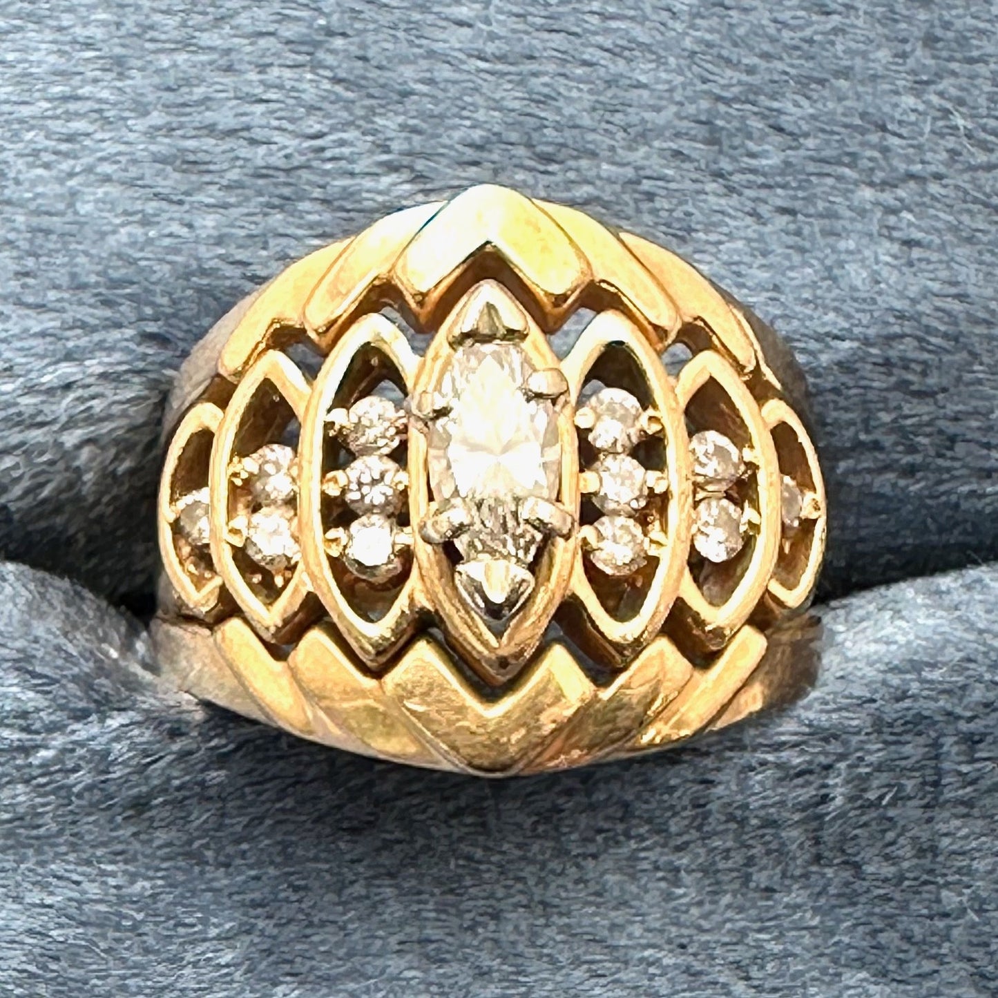 Vintage 14K Gold Diamond Cluster Ring Size 6.5