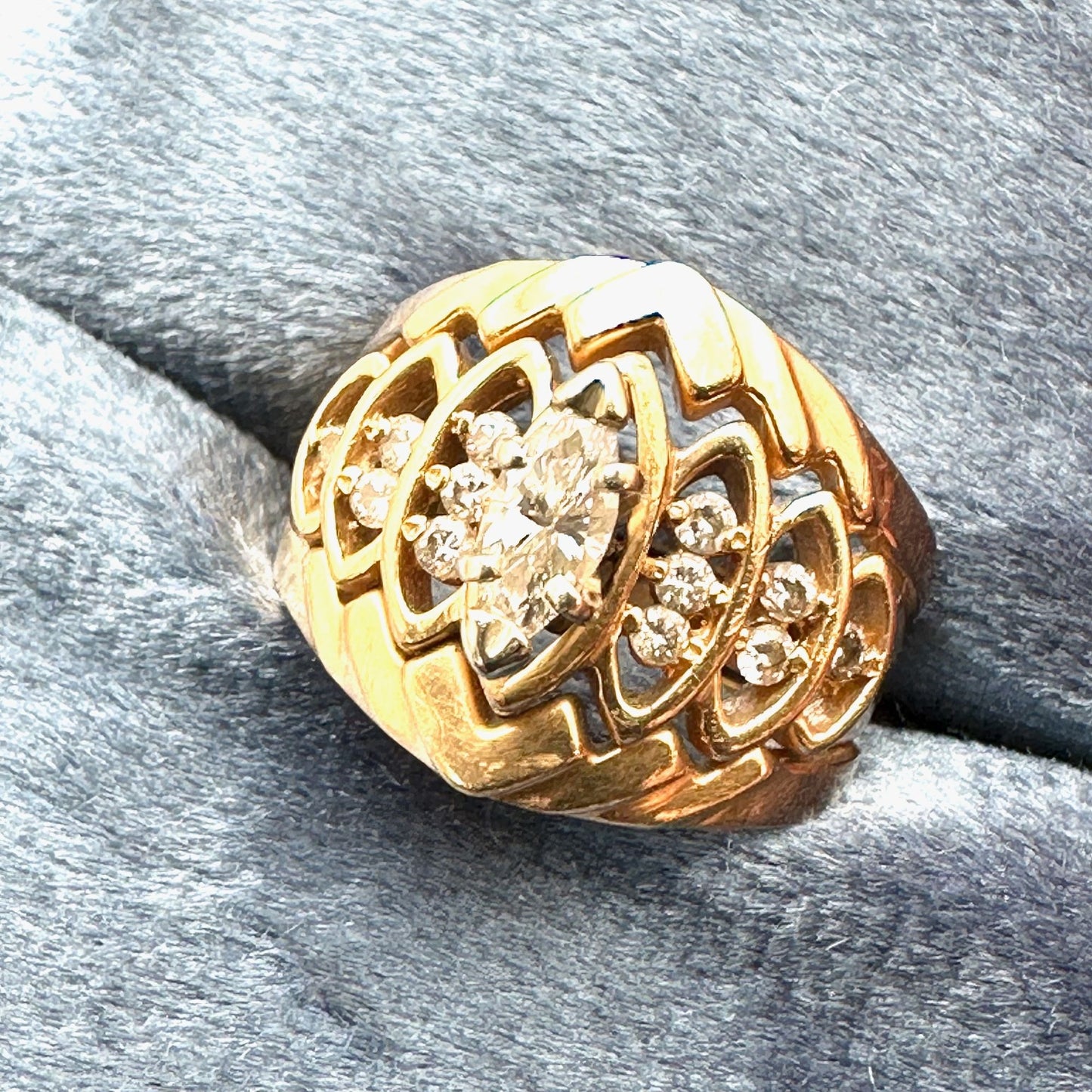 Vintage 14K Gold Diamond Cluster Ring Size 6.5