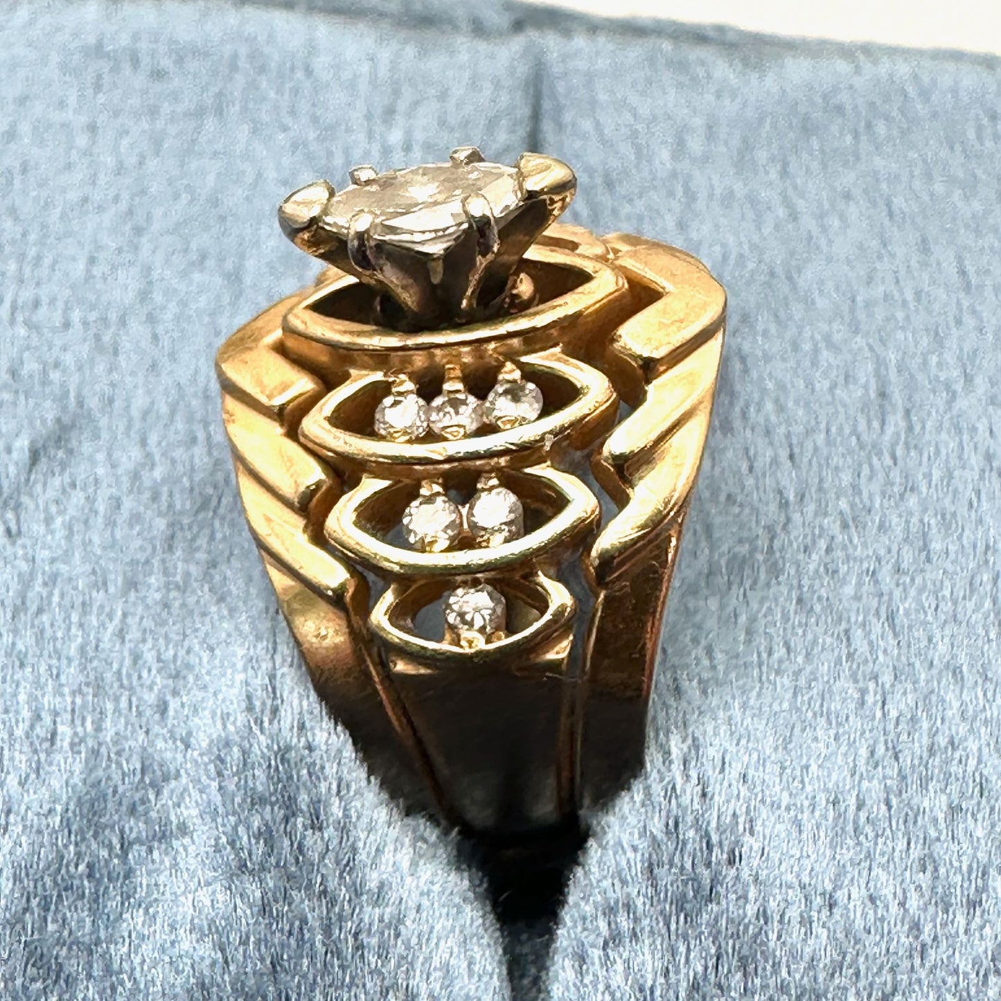 Vintage 14K Gold Diamond Cluster Ring Size 6.5