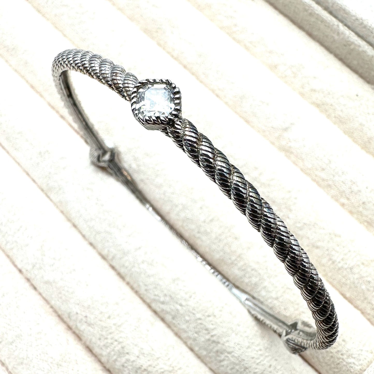 Judith Ripka Bracelet Sterling Silver Cubic Zirconia 8 Inch Bangle