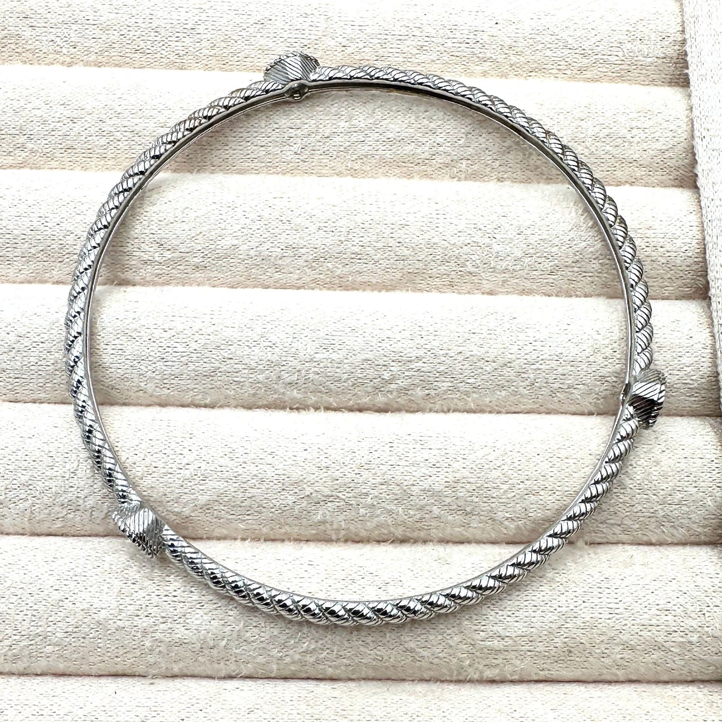 Judith Ripka Bracelet Sterling Silver Cubic Zirconia 8 Inch Bangle