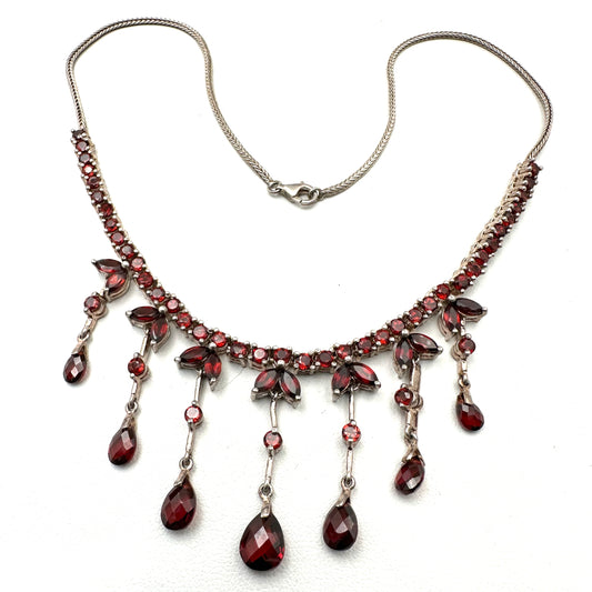 Vintage Red Garnet Gemstone Necklace Sterling Silver Briolettes 16 Inch