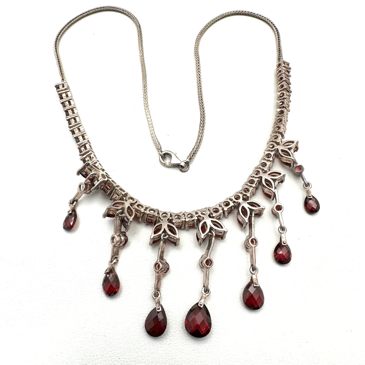 Vintage Red Garnet Gemstone Necklace Sterling Silver Briolettes 16 Inch