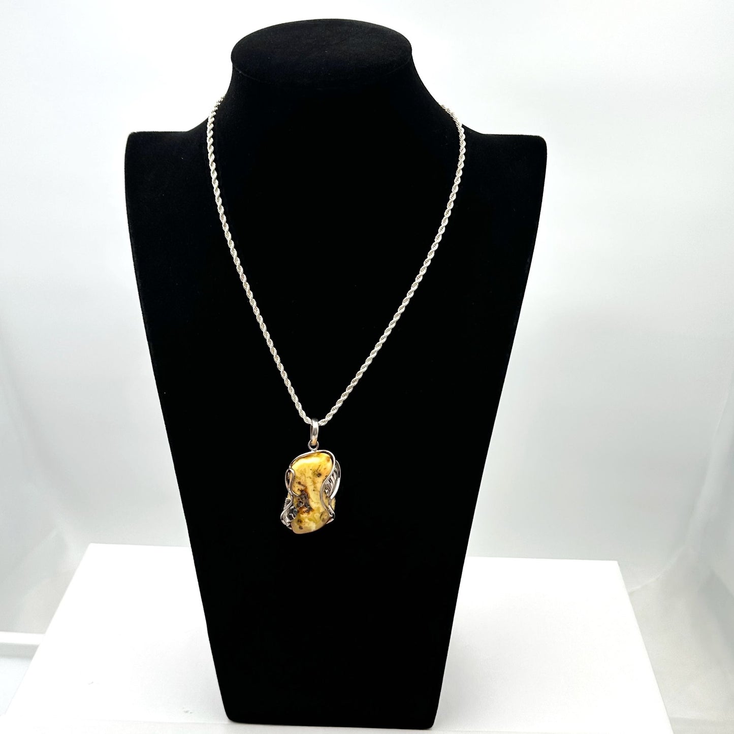 Vintage Natural Amber Sterling Silver 2 Inch Pendant Necklace 18 Inch Chain