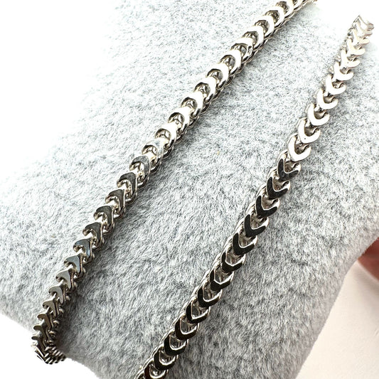 Italy Sterling Silver Chevron Link Chain Necklace 29 Inch