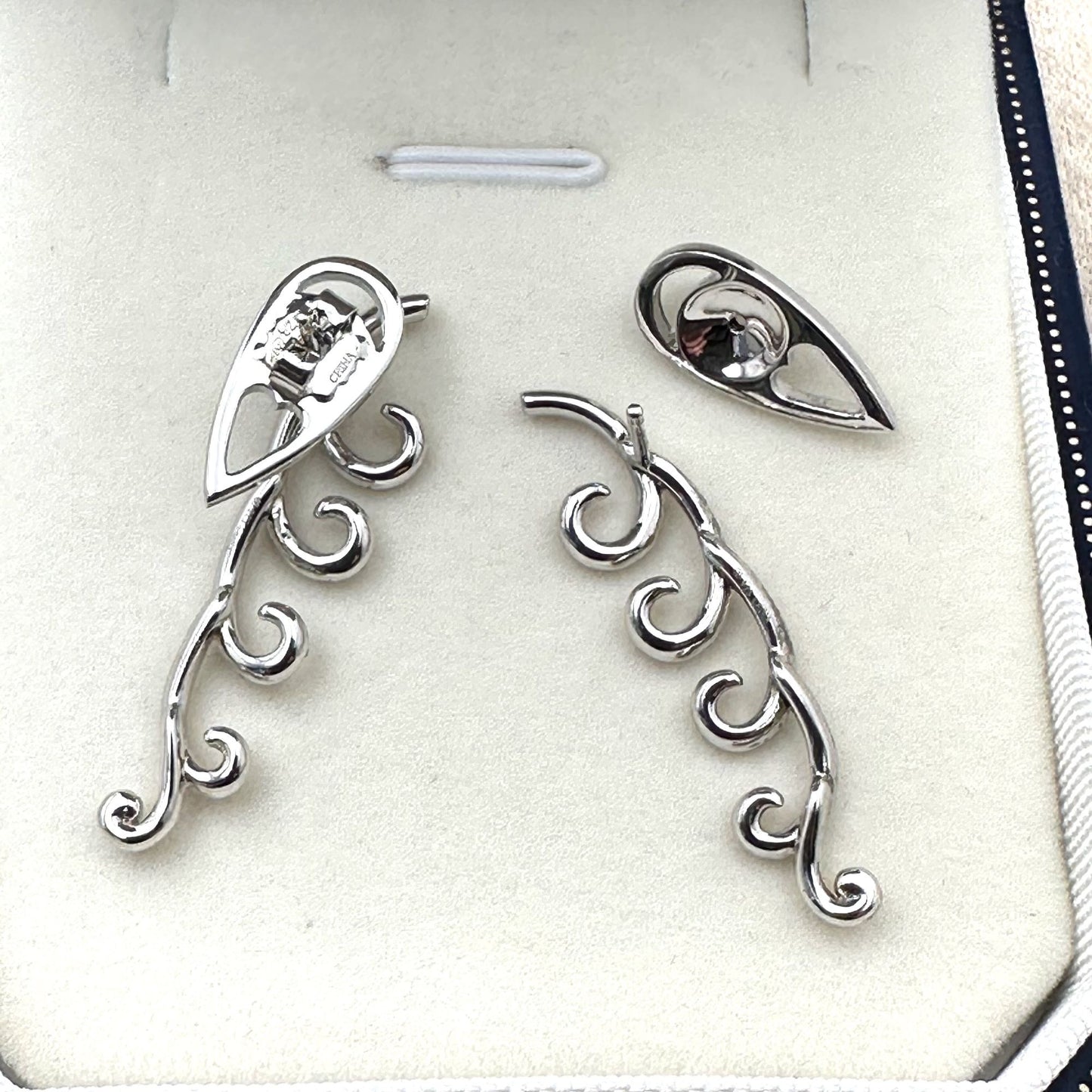 Yellow Diamond Sterling Silver Pierced Earrings 1.5 Inch