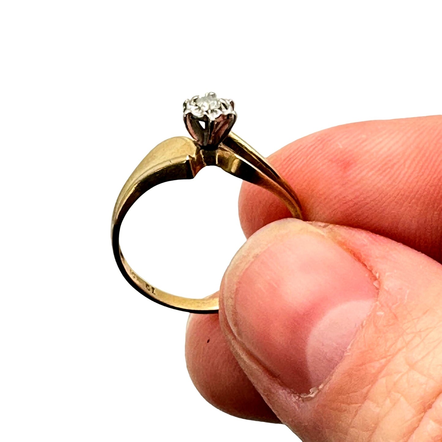 Vintage Diamond Ring 10K Yellow Gold 1.5 Grams Size 7